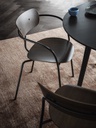 Pavilion Chair w. Arms AV2