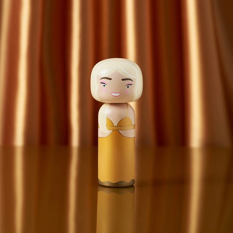 Kokeshi Doll, Claudia Schiffer