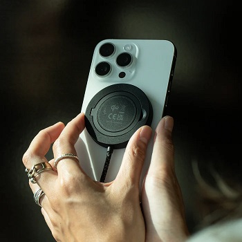 Snapstand Qi2 Wireless Charger