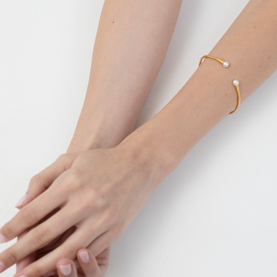 Eclat Golden Bracelet