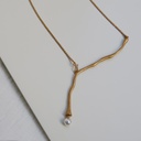 Eclat Golden Necklace
